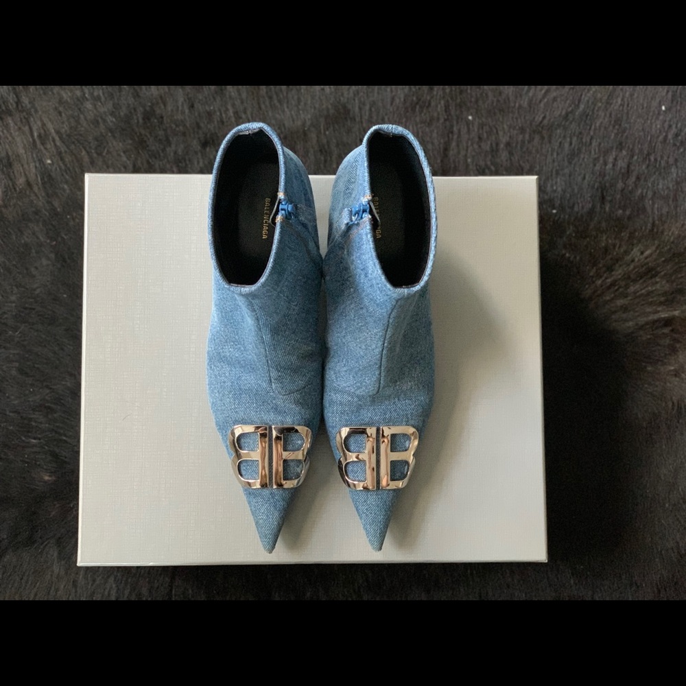 Balenciaga Knife denim booties. - Picture 4 of 8